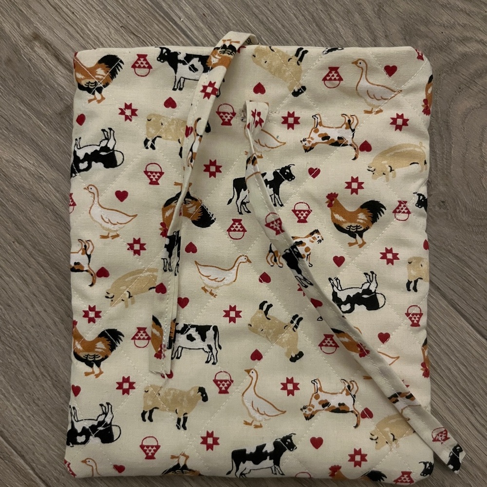 Quilted Farm Animal Kindle Sleeve